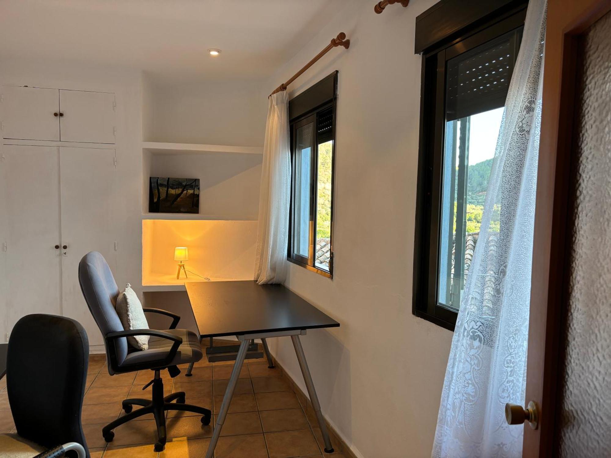 Piso En Vall De Almonacid Con Vistas, Aire Acondicionado, Wifi Y Smart Tv Eksteriør bilde