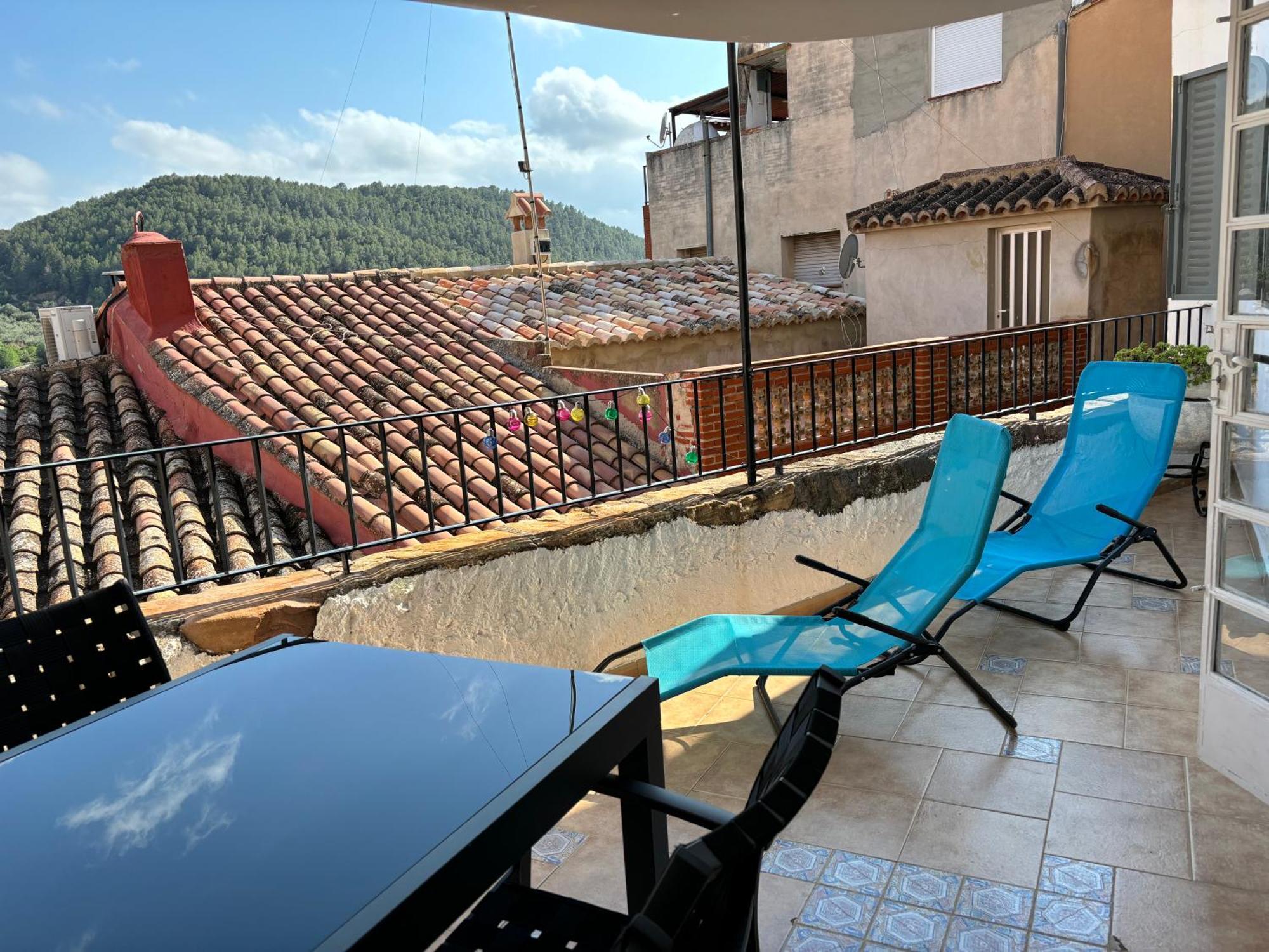 Piso En Vall De Almonacid Con Vistas, Aire Acondicionado, Wifi Y Smart Tv Eksteriør bilde